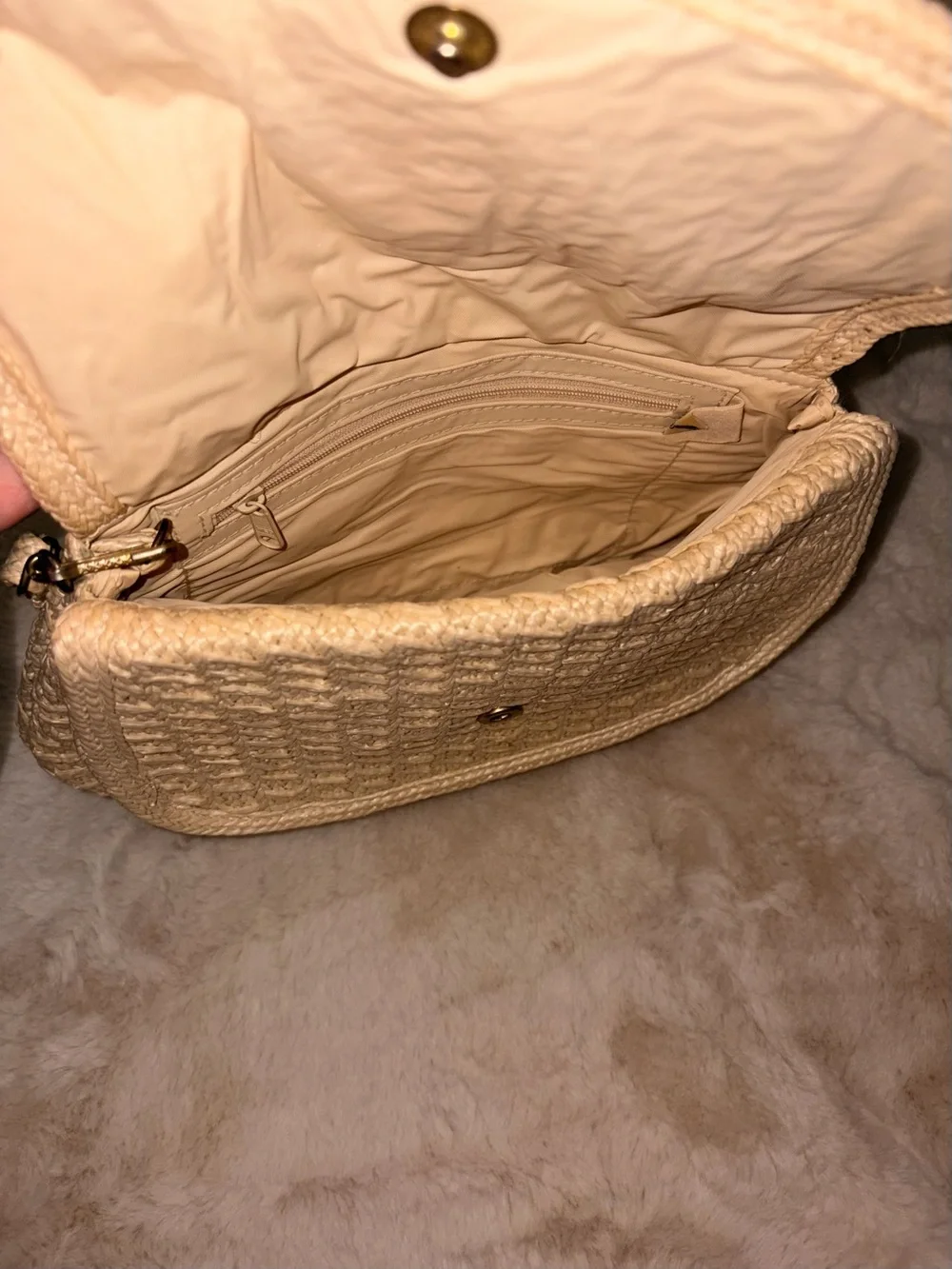 Fruit of the Loom Cream Woven Straw Wristlet Clutch Bag